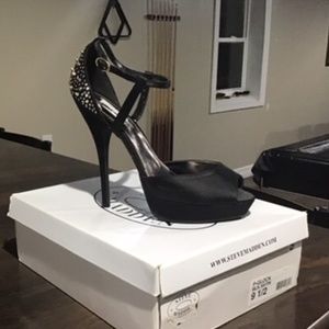 Steve Madden P-Glock black satin